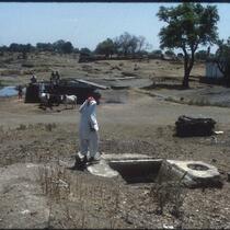 Ruins of an in-ground papermaking vat and holding well, Erandol, India, 1985