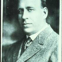 Doctor Lee Wallace Dean, State University of Iowa, College of Medicine, Iowa City, Iowa, 1927